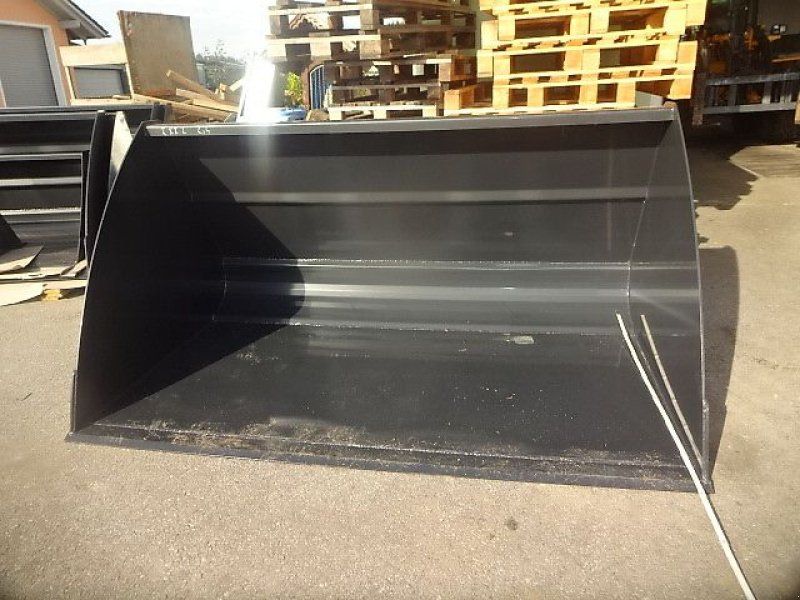 H-L-M Frontladerschaufel XXXXL Größe 4 XL Megaschaufel 1,8 Meter-