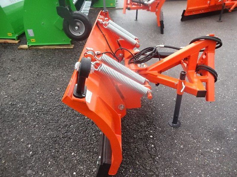 H-L-M Schneeschild Hydraulisch Anbau Kat Kommunalan Kuppeldreiec