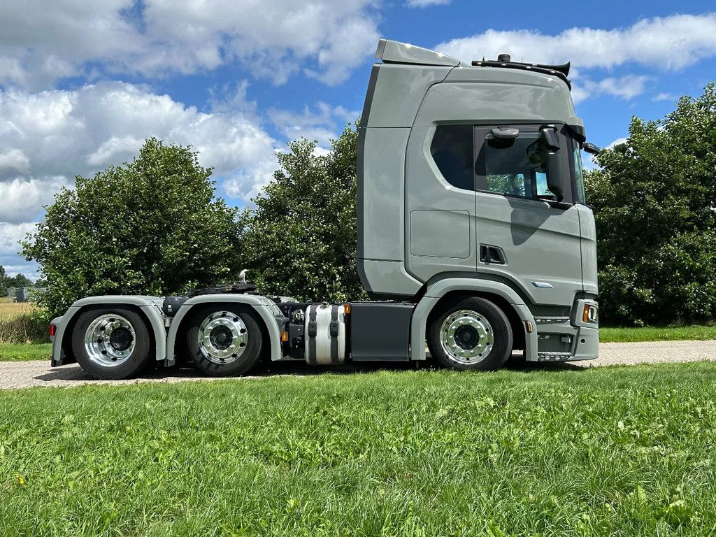 Scania R560 6x2/4 LB | 2023 | FULL AIR | RETARDER | PARK COOLER