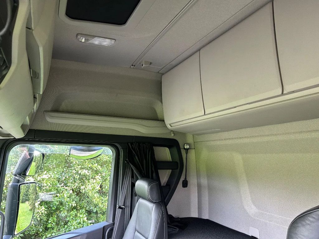 Scania R560 6x2/4 LB | 2023 | FULL AIR | RETARDER | PARK COOLER