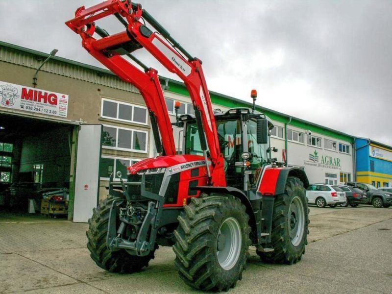 Massey Ferguson 8S.265 DVT