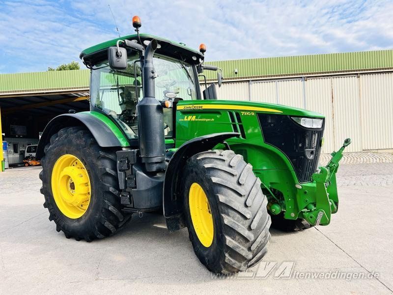 John Deere 7310R