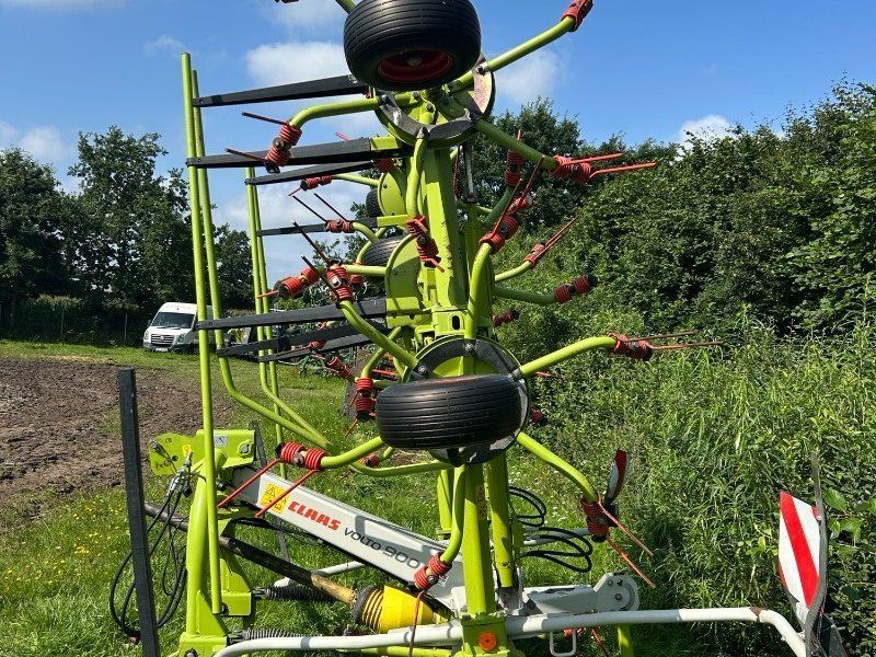 Claas Volto 900