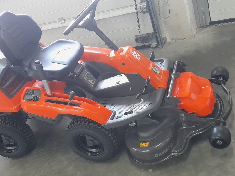 Husqvarna Rider R 214TC Comfort Edition R 214T + C94  Mähdeck Com