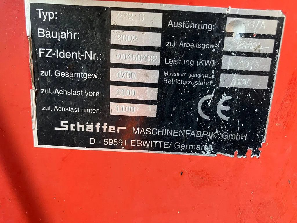 Schäffer 222 S Shovel Loader