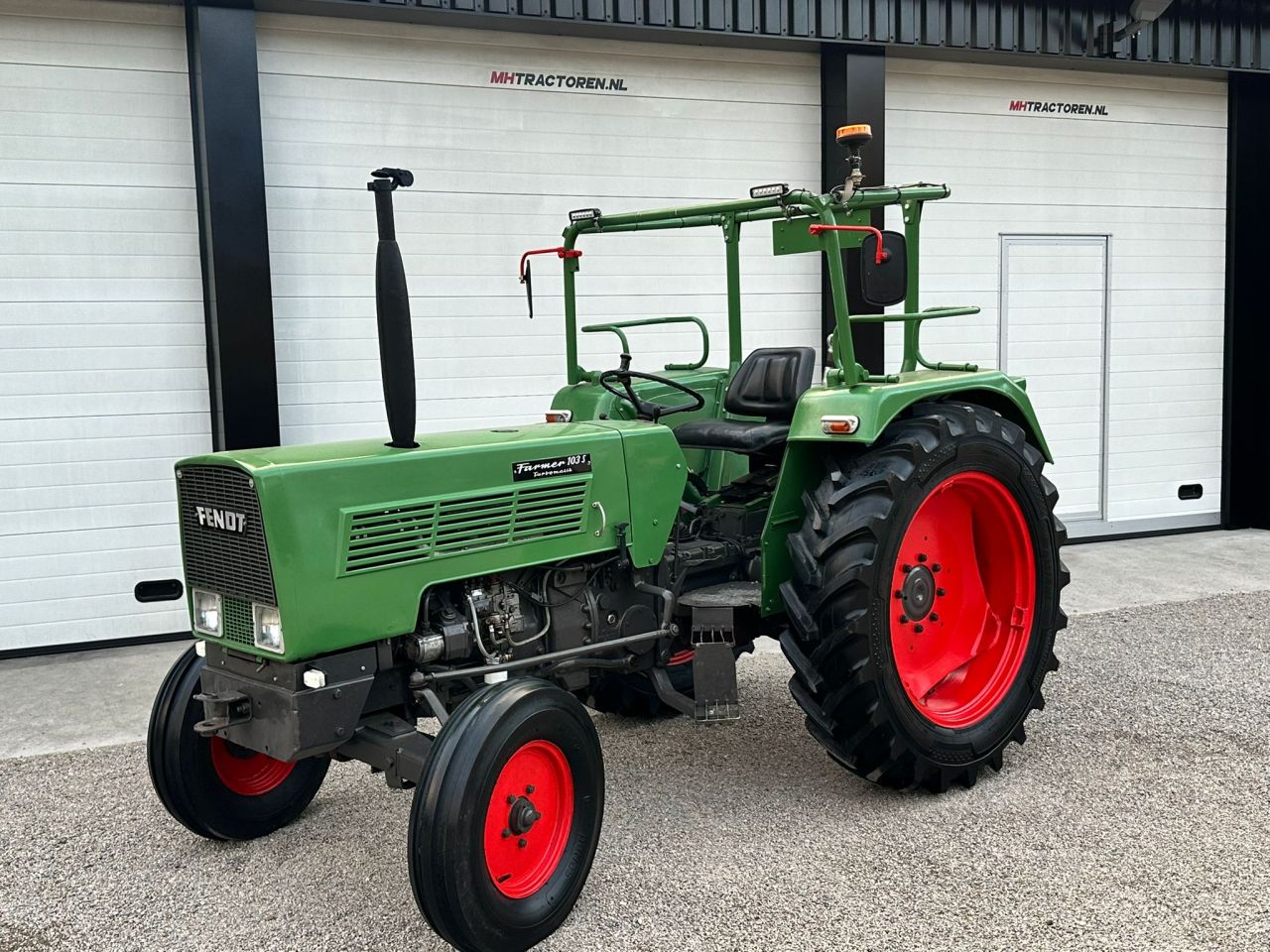 TE KOOP: zeer nette FENDT 103-S