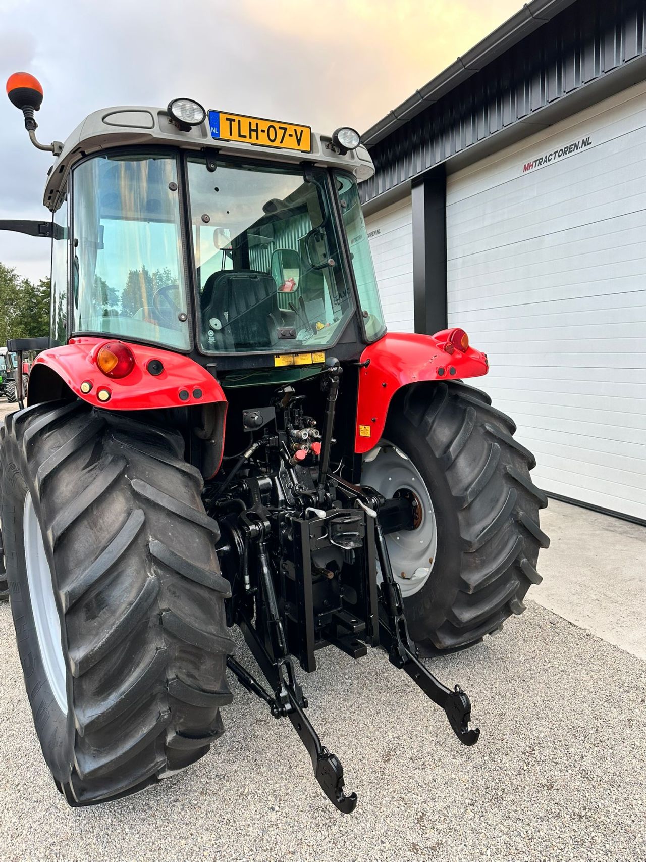 MASSEY FERGUSON 5445