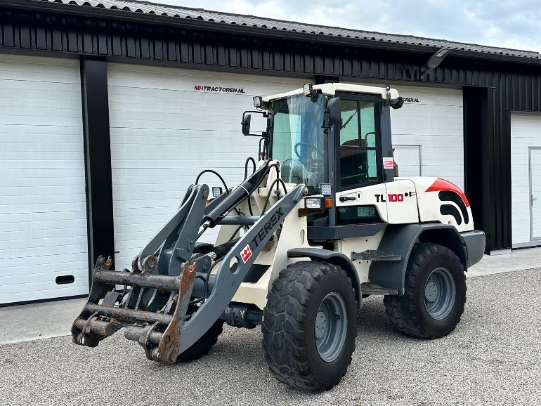 TE KOOP: zeer nette TEREX TL100
