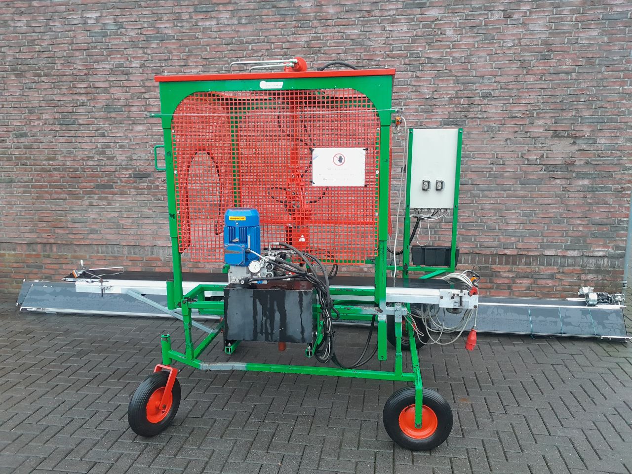Boomteelt Machines