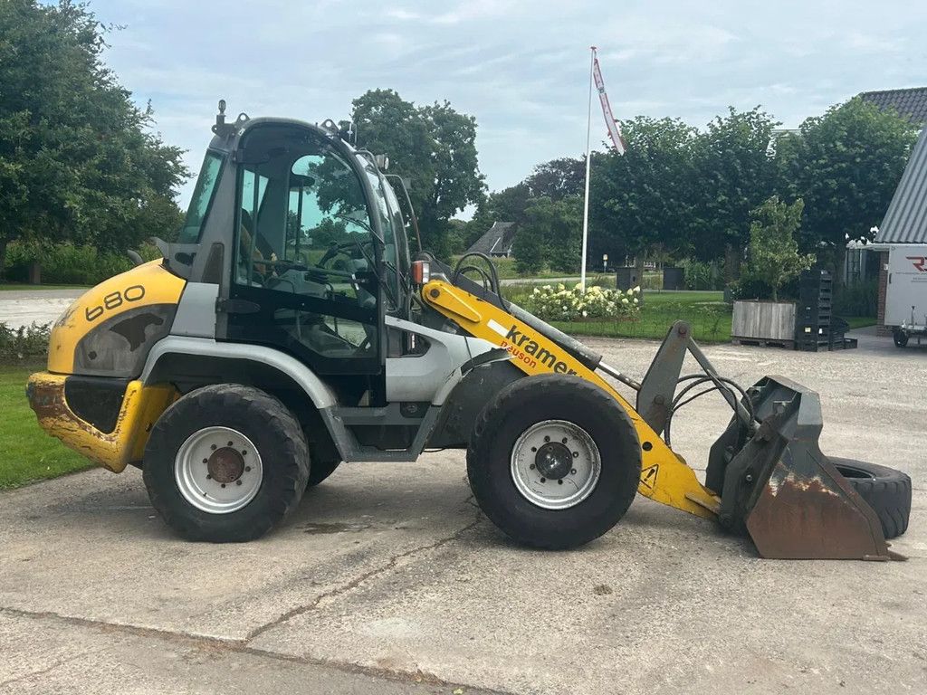 Kramer Allrad 680 shovel Kramer