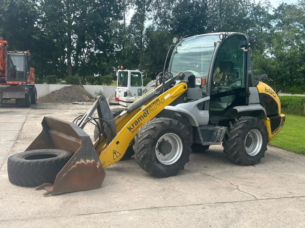 Kramer Allrad 680 shovel Kramer