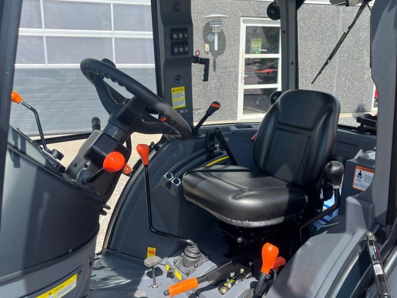 Solis N 90 Med Krybegear, frontlift og frontPTO .