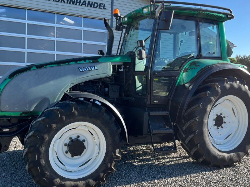 Valtra T130 med 3.5ton frontlift