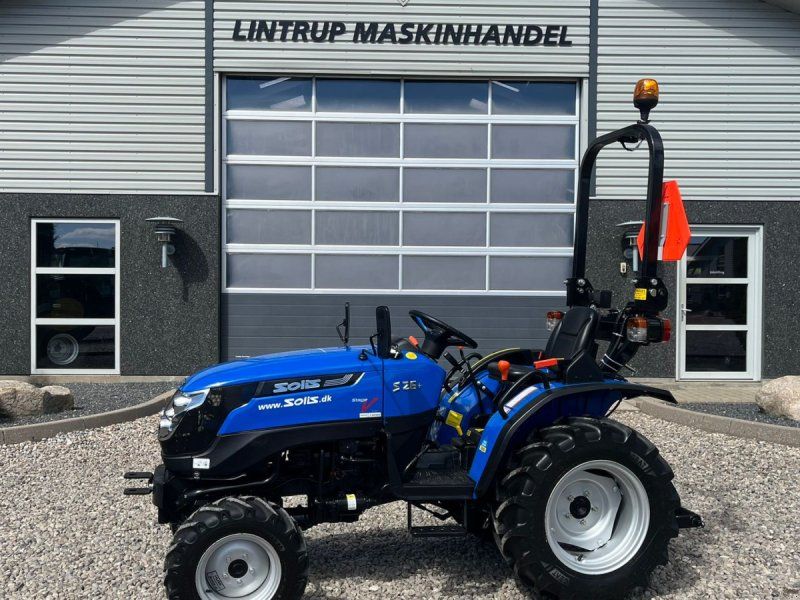 Solis S26 6+2 Gearmaskine med Servostyring og brede traktorhjul