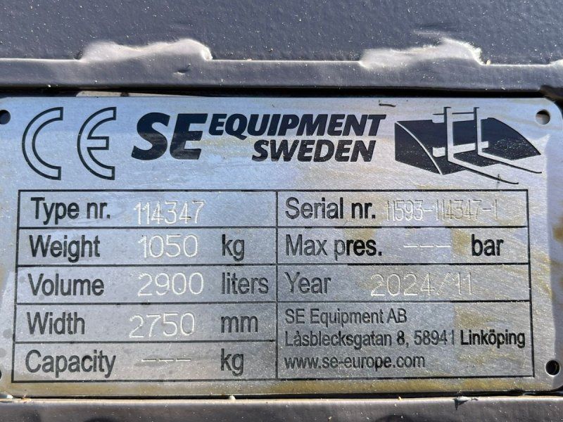 Volvo Læsseskovl 2,9m3 skovl med beslag på. Den er 2.75m bred