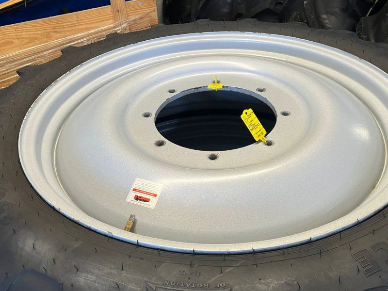 320/90R46 og 270/95R32 Med svejste fælge