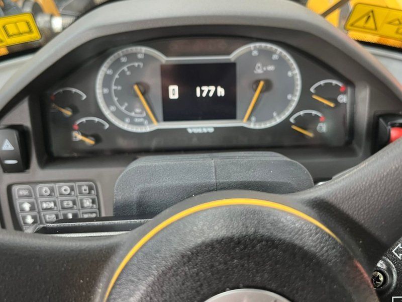 Volvo L90H H2 Dansk-Maskine med CDC, BSS, Lock-UP, 650mm hjul & centra