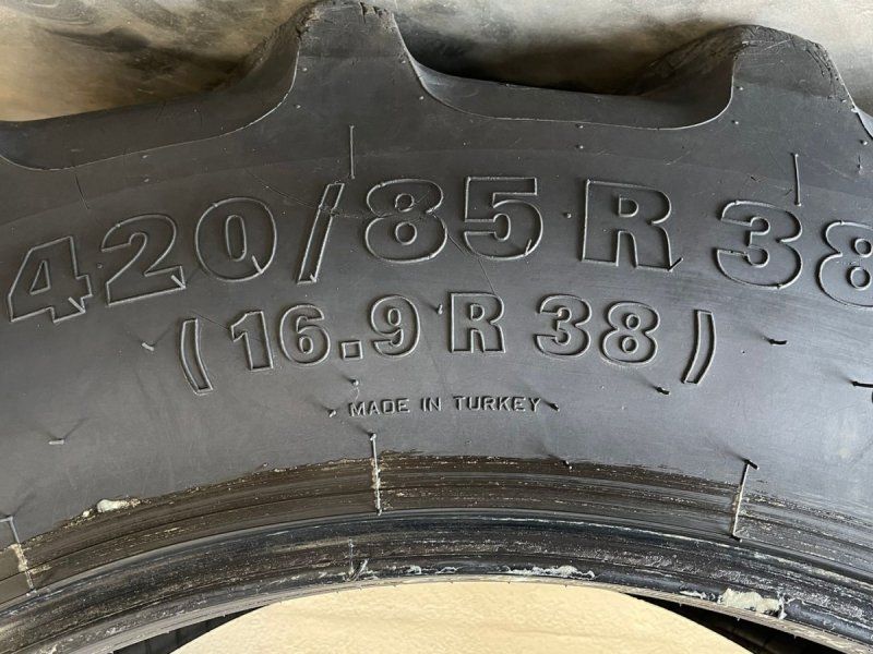 420/85R38