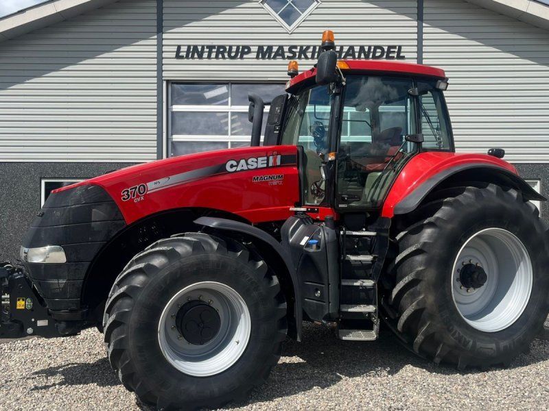 Case IH Magnum 370 CVX Med fronlift