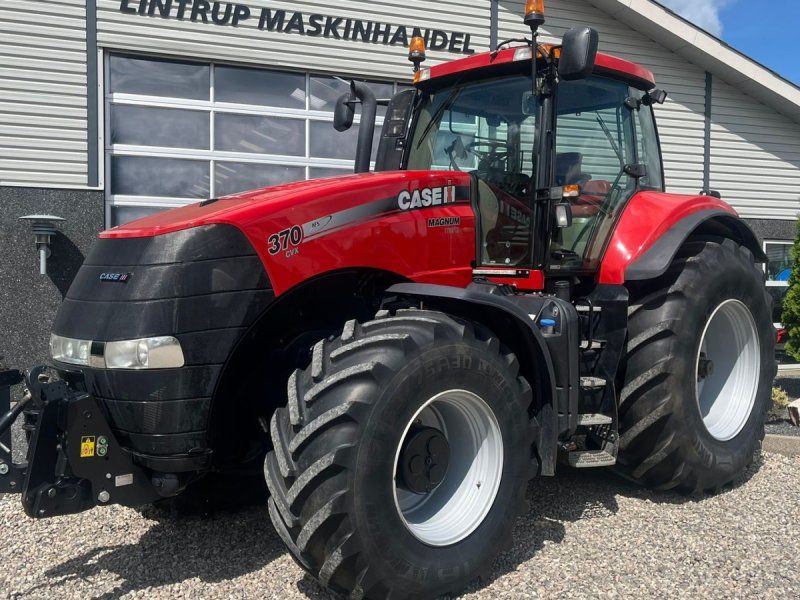 Case IH Magnum 370 CVX Med fronlift