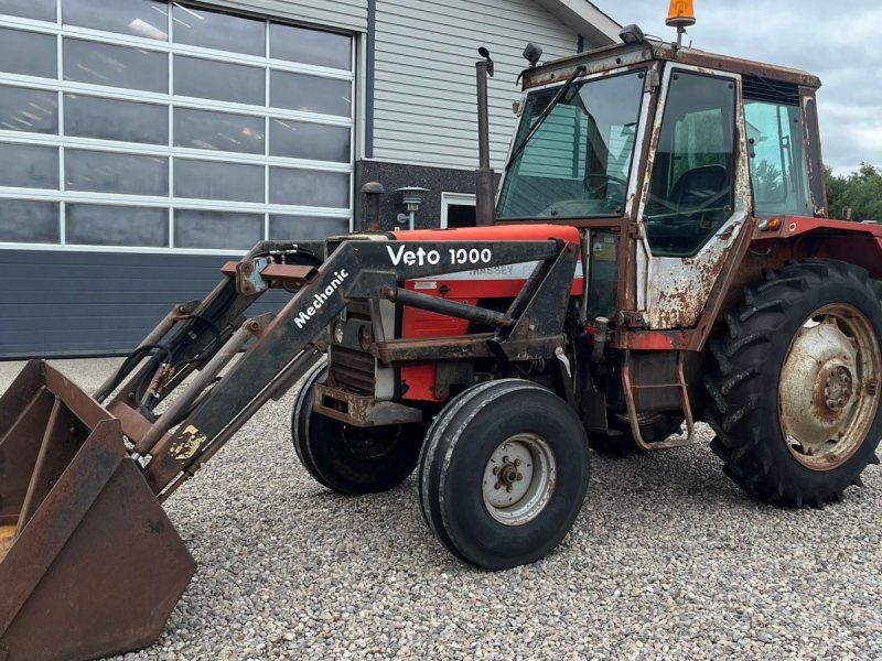 Massey Ferguson 690 Speedshift med frontlæsser