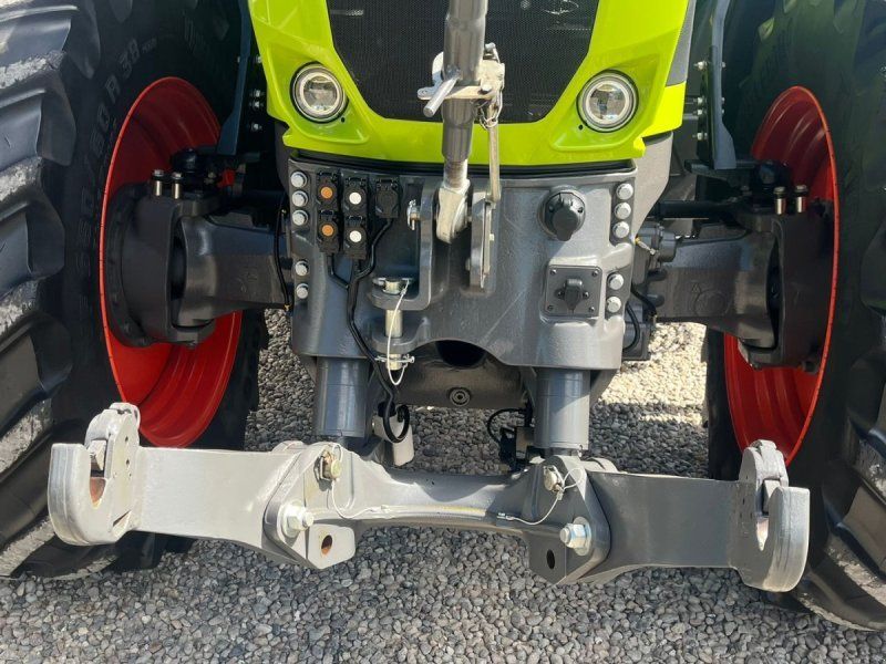 Claas Axion 960 Med GPS anlæg og stor dæk montering. Dansk  fra