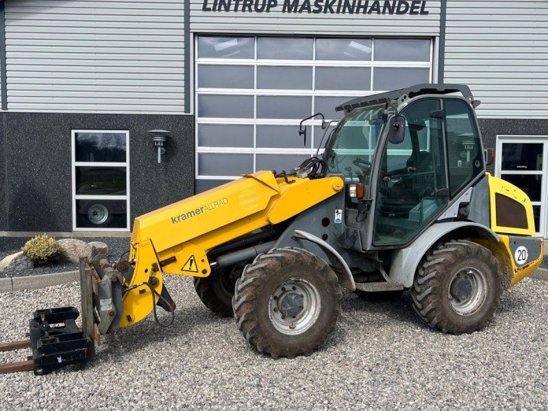 Kramer 750T Allrad med pallegafler og adabter. Med teleskop-arm