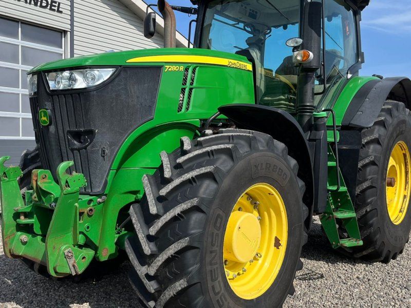 John Deere 7280R Næsten nye dæk, Autopower og frontlift