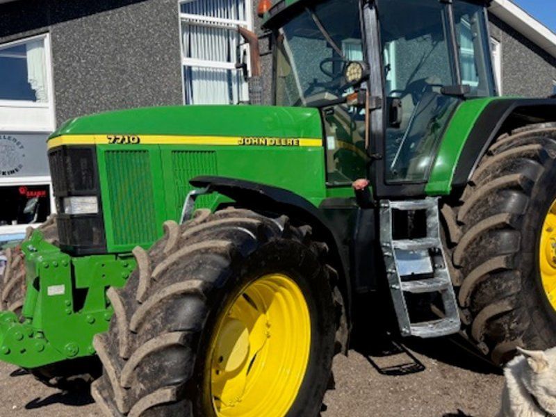John Deere 7710 TLS  FRONTLIFT, NYE WREDSTEIN DÆK