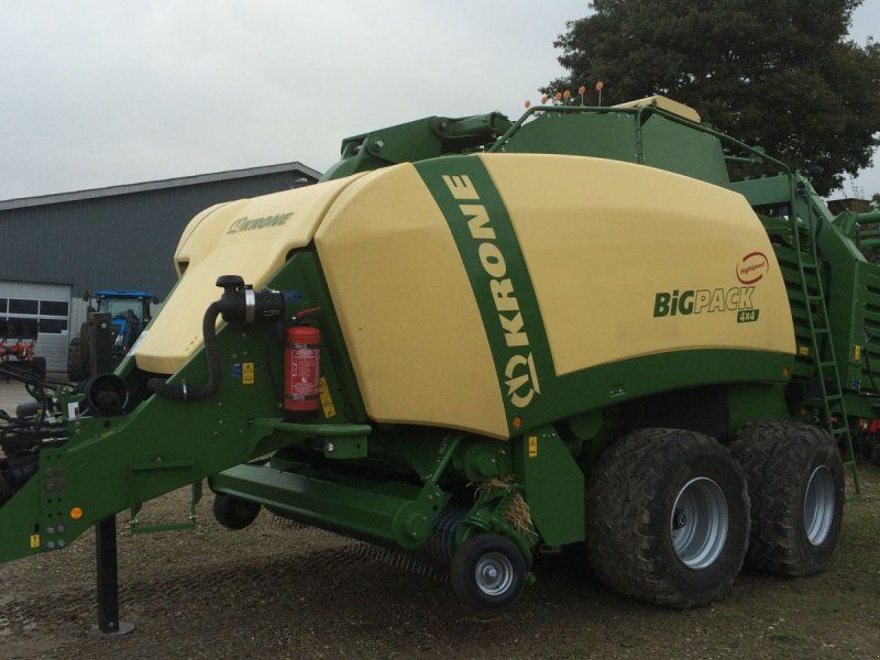 Krone BigPack 4x4 HighSpeed med vogn BigPack 4x4
