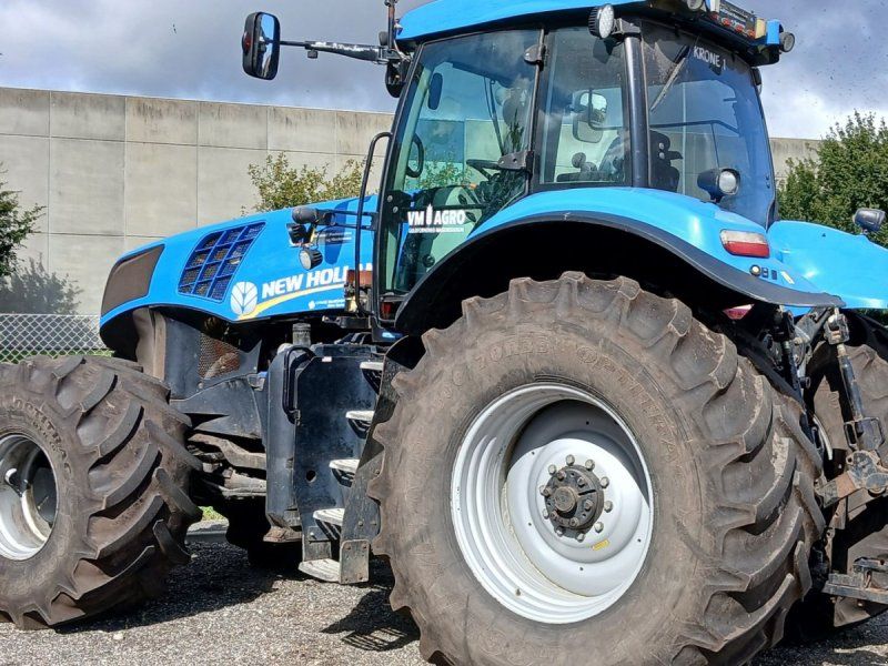New Holland T8.330 T8.330