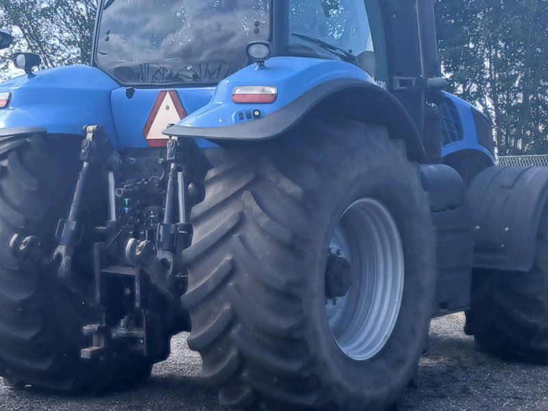 New Holland T8.330 T8.330