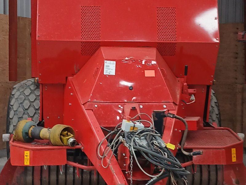 Massey Ferguson 190 M. Spragelse ballevogn