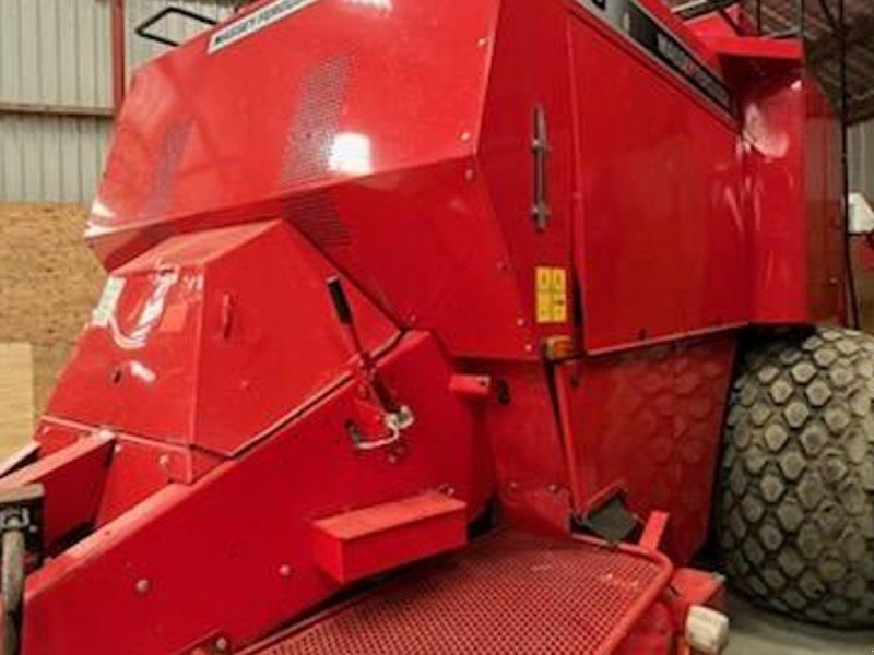 Massey Ferguson 190 M. Spragelse ballevogn