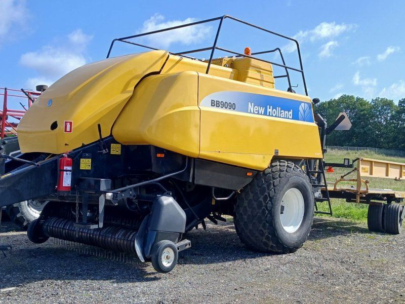New Holland BB9090 m. vogn