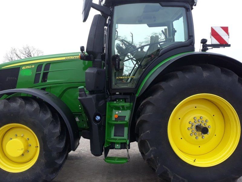 John Deere 6250R ULTIMATE