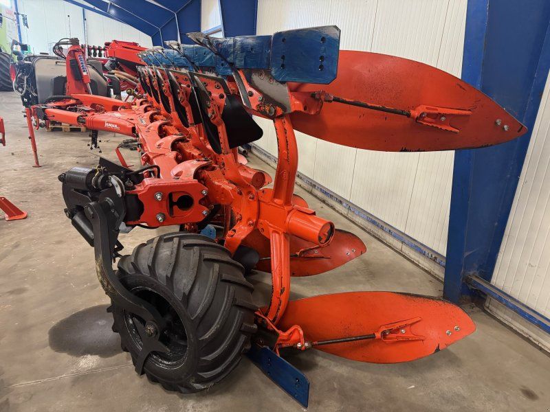 Kuhn VM L-NSH 5+1 ON LAND