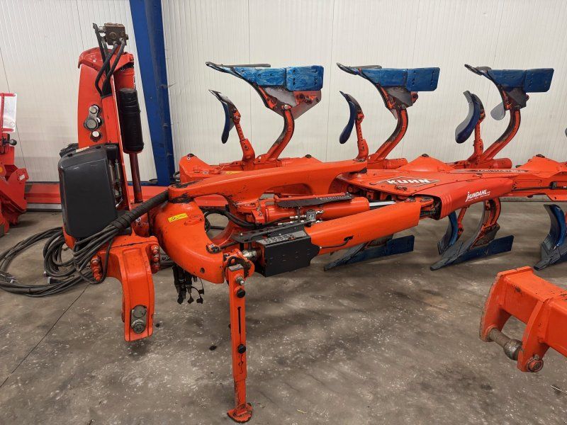 Kuhn VM L-NSH 5+1 ON LAND