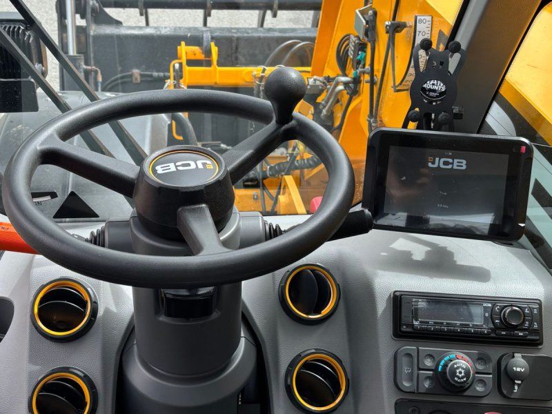 JCB 542-70 AGRI XTRA Dual Tech