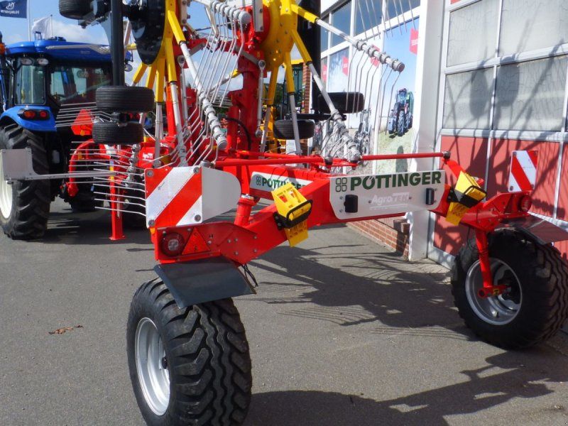 Pöttinger TOP 762 C 2 rotors rive