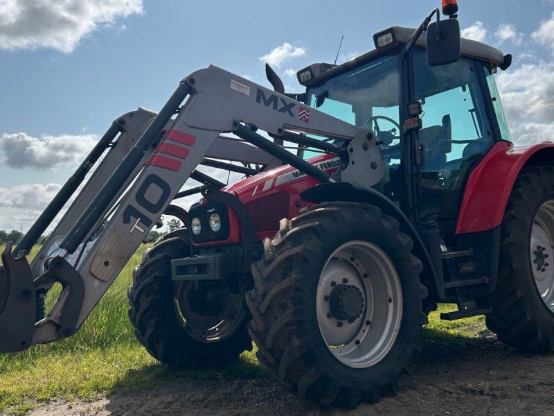 Massey Ferguson 5455 DYNA 4 5455 Dyna 4