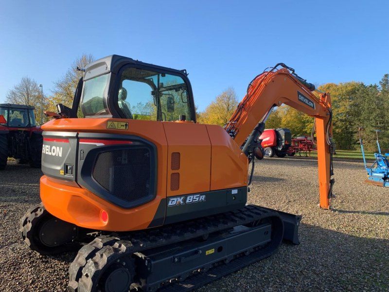 Develon DX85R-7