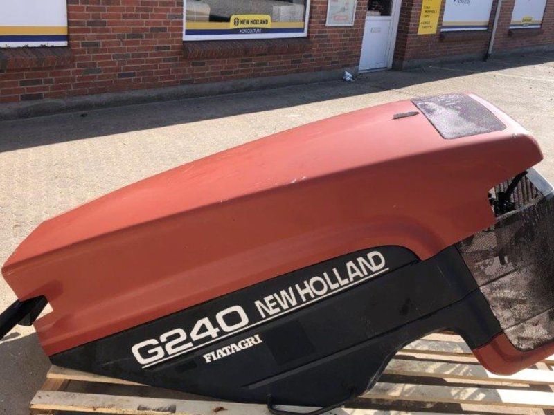 New Holland G240