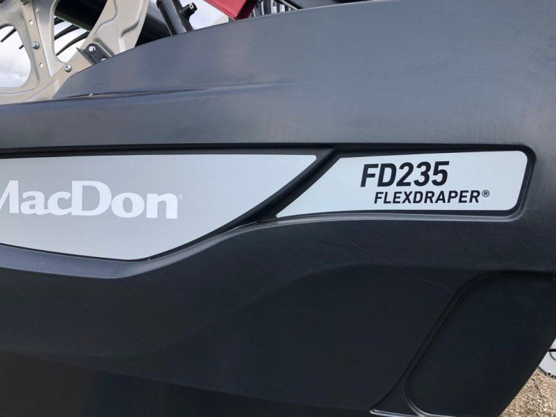 MacDon FD235 Fldraper