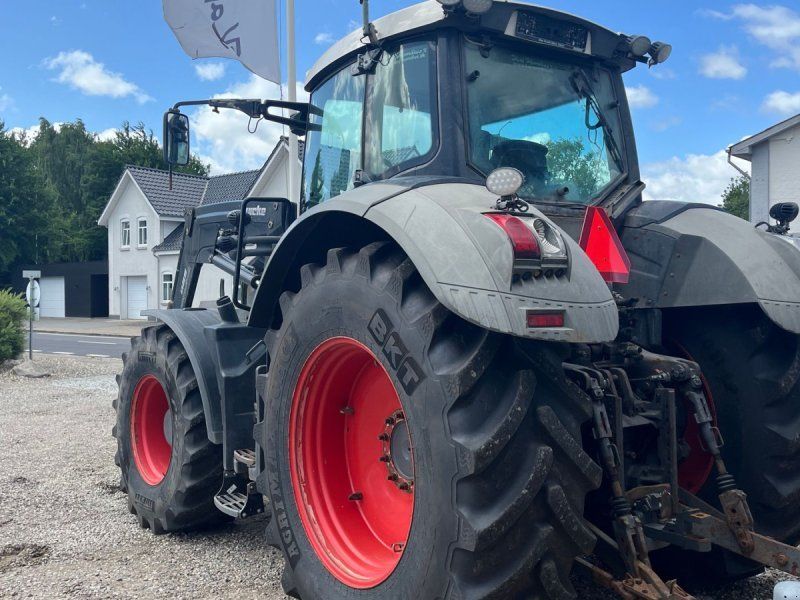 Fendt 828 Vario SCR Profi Plus