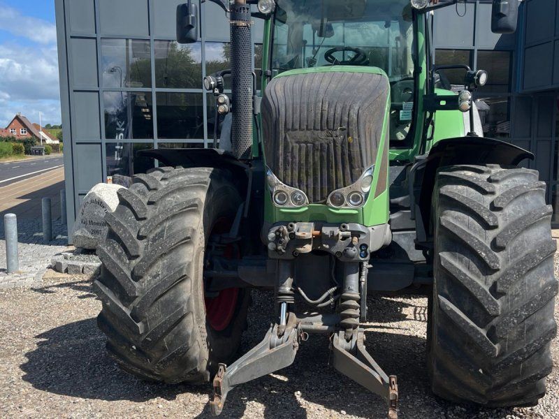 Fendt 828 Vario SCR Profi Plus