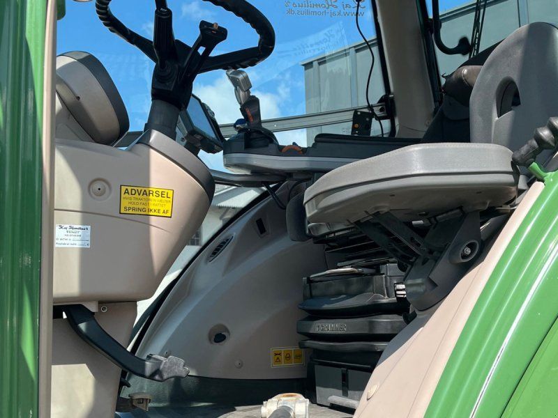 Fendt 828 Vario SCR Profi Plus