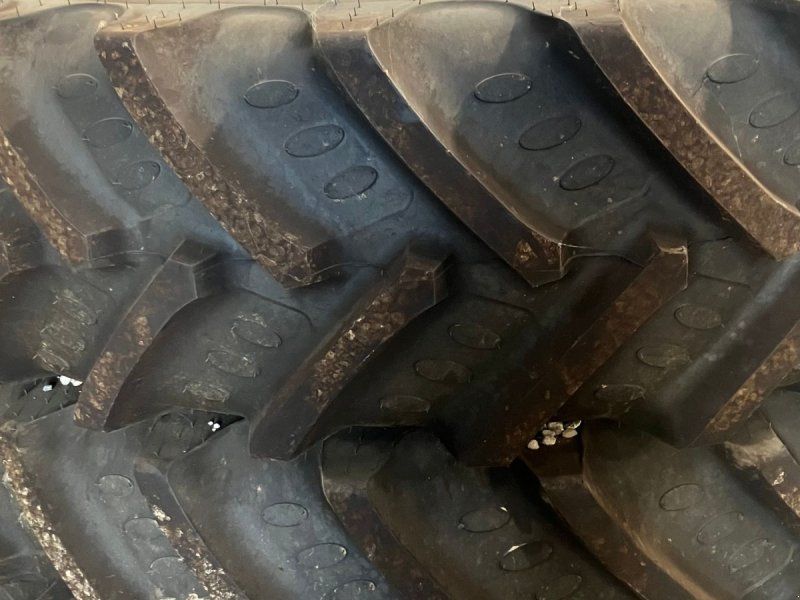 BKT 520/85R50 Tvilling hjul