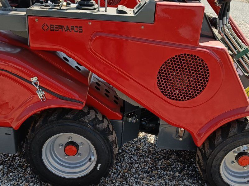 W700 CT