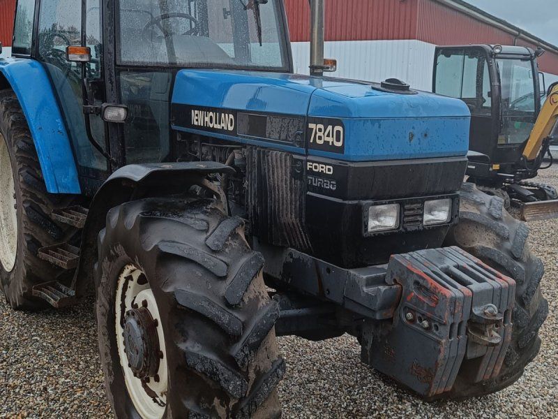 New Holland 7840 SLE turbo